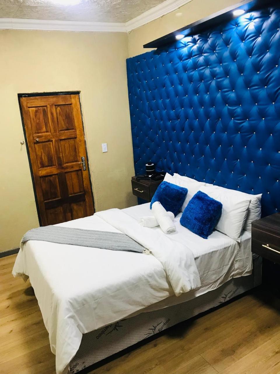 Naldorado Executive Villa Mbombela Екстер'єр фото